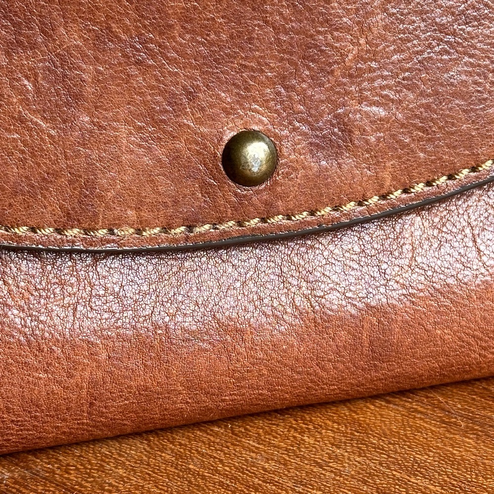 Frye Cognac Brown Leather Fold-Over Wallet - Picture 6 of 16